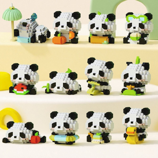 Конструктор пластиковый «Панда с кругом для купания»