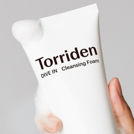 Пенка для лица очищающая «Dive In Low Molecular Hyaluronic Acid Cleansing Foam»