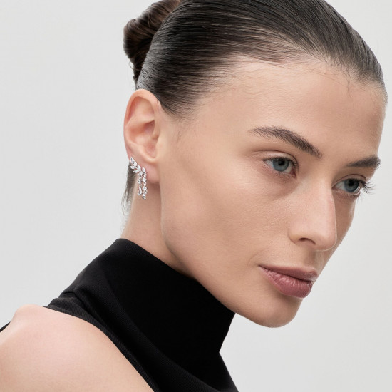 Серьги из серебра с фианитами