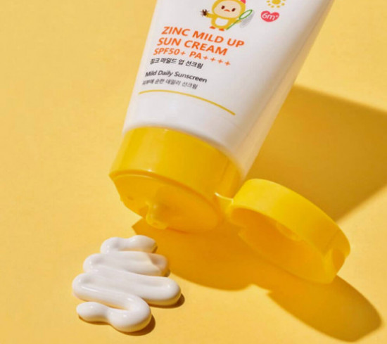 Детский солнцезащитный крем для тела SPF50 «Zinc Mild Up Sun Cream»