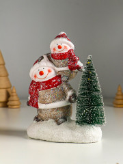 Фигурка светящаяся «Два снеговичка у ёлочки» - Фото 4