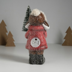 Фигурка светящаяся «Малышка в красном пальто, с ёлочкой и лосиком» - Фото 4