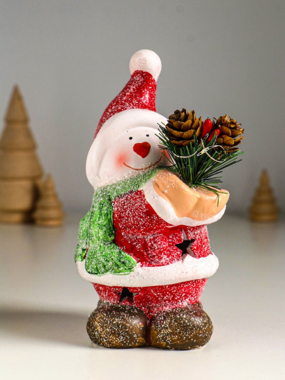 Фигурка светящаяся «Снеговик в красной шубке с еловой веточкой»