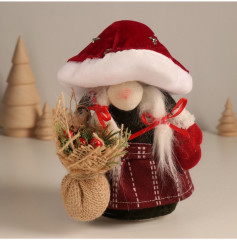 Фигурка «Бабуся-мухомор с новогодней корзиной» - Фото 1