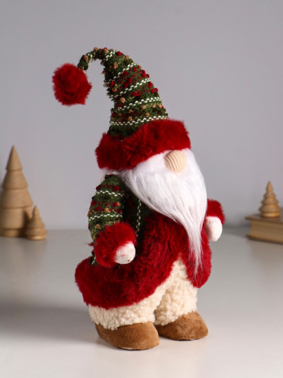 Фигурка «Дедушка Мороз в вязаном кафтане и колпаке»