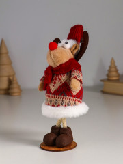 Фигурка «Лосик в вязаной шубе с узорами, в колпаке с колокольчиком» - Фото 3