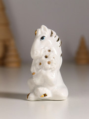 Фигурка «Коняшка с букетом» - Фото 1