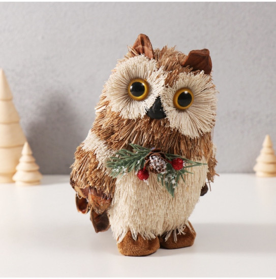 Фигурка новогодняя «Совушка с шишкой и еловой веточкой на грудке»