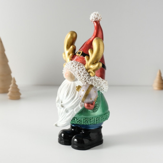 Фигурка «Дед Мороз в колпаке с рожками, с ёлочным шариком»