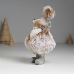 Фигурка «Дед Мороз в меховой шубе, со звездой» - Фото 2