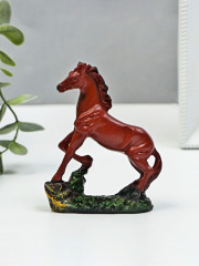 Фигурка «Конь на камне» - Фото 1