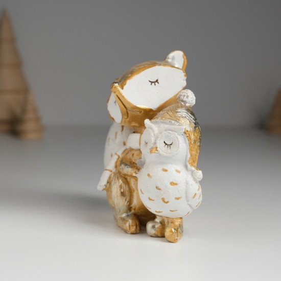Фигурка «Лисёнок в шарфике с белой совой»