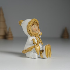 Фигурка «Малышка в белой шубке» - Фото 2