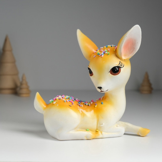 Фигурка «Олень лежащий с посыпкой»