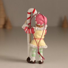 Фигурка-подвеска «Новогодний эльф с леденцом» - Фото 2