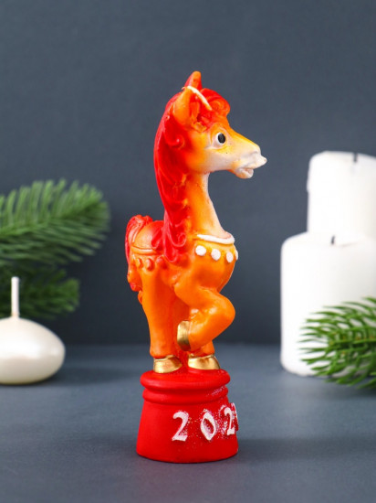 Свеча декоративная «Лошадка на тумбе»