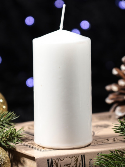 Свеча-цилиндр с накаткой «Лошадь в профиль»