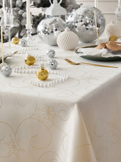 Скатерть «Cream winter»