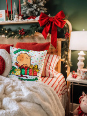 Подушка декоративная «Christmas Capybara» - Фото 11
