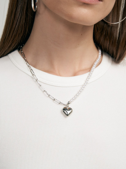 Колье с подвеской