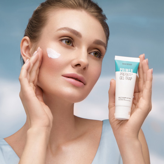 База под макияж «Prefix Makeup Base»