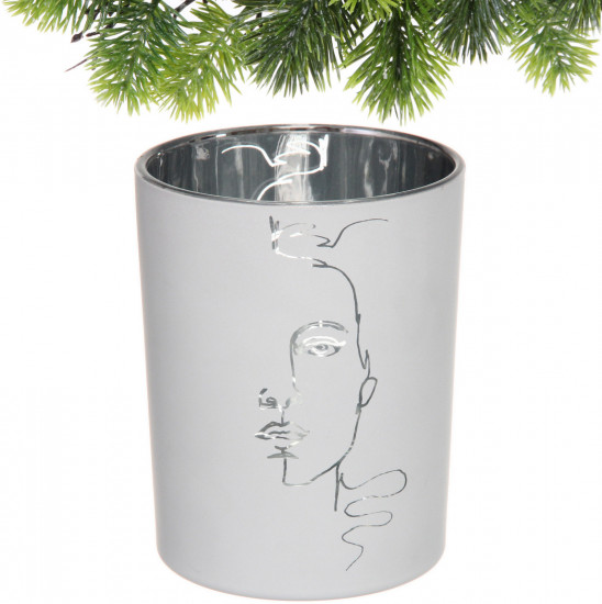 Подсвечник «Нежный силуэт»