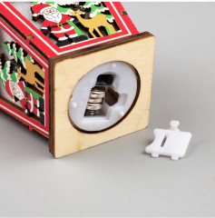 Игрушка ёлочная «Фонарь с Дедом Морозом» - Фото 7