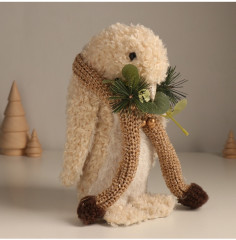 Фигурка «Кудрявый пингвин в шарфике с еловыми веточками» - Фото 4