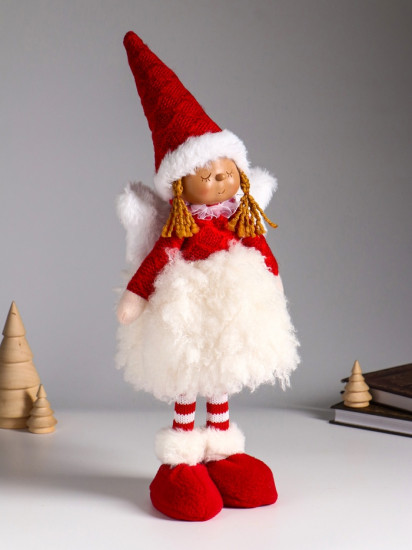 Кукла интерьерная текстильная «Ангелочек в меховой юбочке и красном колпаке»