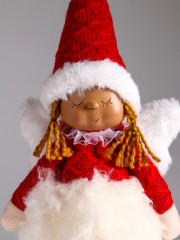 Кукла интерьерная текстильная «Ангелочек в меховой юбочке и красном колпаке» - Фото 4