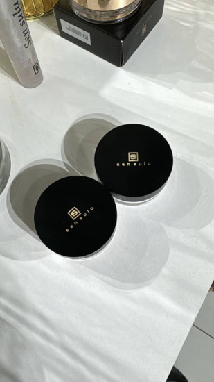 Мини-набор компактных пудр, оттенки V1 и V2