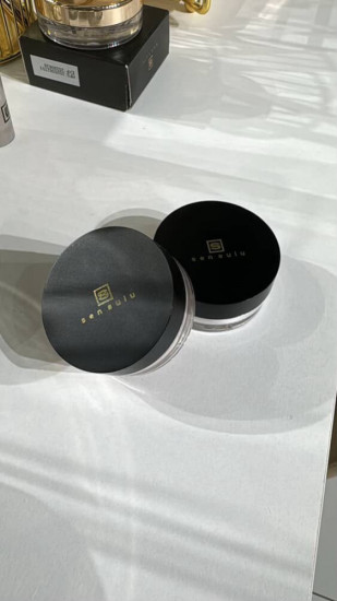 Мини-набор компактных пудр, оттенки V1 и V2