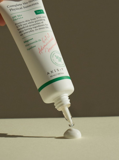 Минеральный солнцезащитный крем для лица SPF50+ PA++++ «Complete No-Stress Physical Sunscreen V. 3»