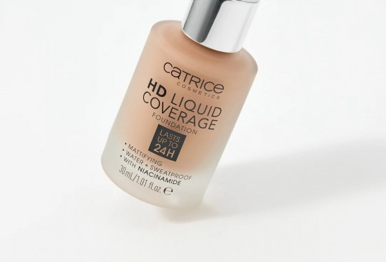 Тональный крем для лица «HD Liquid Coverage», оттенок 040 Warm Beige