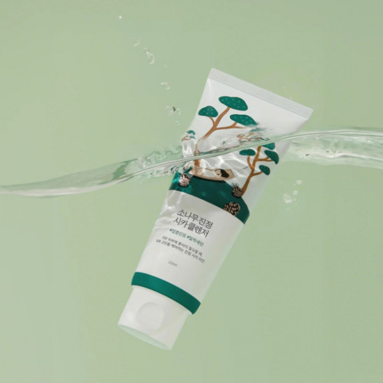 Пенка для лица с экстрактом сосны и центеллы очищающая «Pine Calming Cica Cleanser»