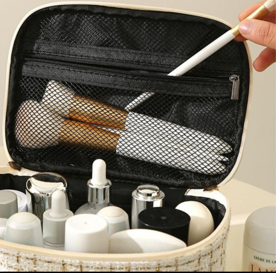 Косметичка с ручкой