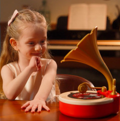 Музыкальная игрушка для детей «Граммофон» - Фото 5