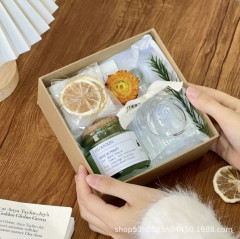 Подарочный набор со свечами и диффузором - Фото 2