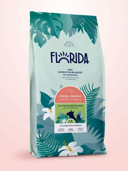 Корм сухой для стерилизованных кошек с лососем и черникой