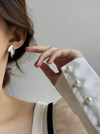 Серьги женские «Лепестки»