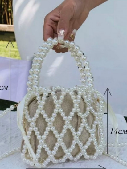 Клатч из бусин женский