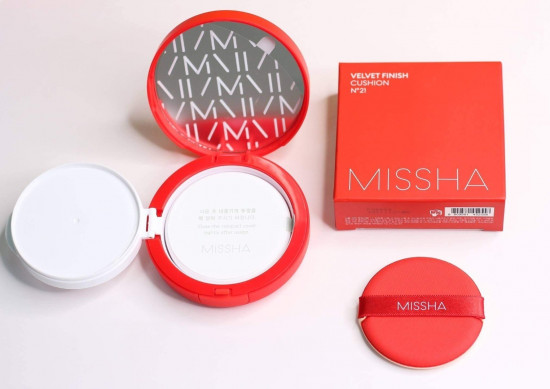 Кушон для лица «Velvet Finish Cushion» SPF50+ PA+++, оттенок 21