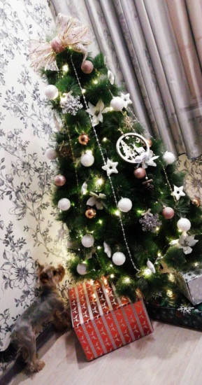 Новогодняя елка искусственная