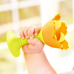 Погремушка 3 в 1 «Оранжевый цветок» - Фото 4