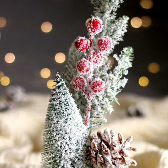 Композиция новогодняя «Ёлочка с веточками и шишкой»