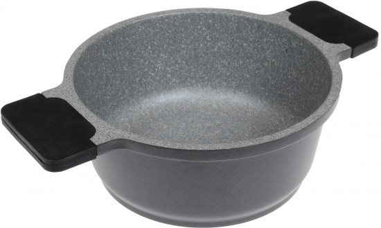 Кастрюля с крышкой