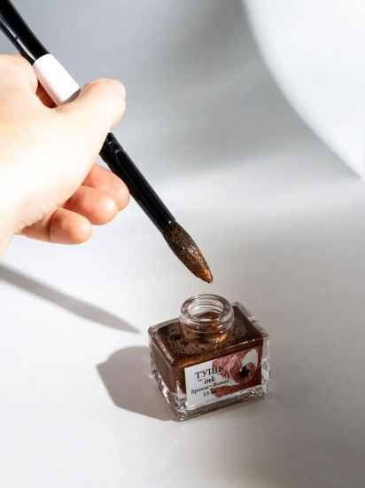 Тушь для рисования, бронза