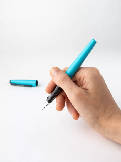 Ручка перьевая с конвертером