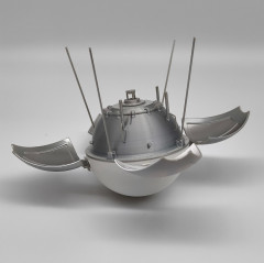 Сборная модель космической станции «Луна-9» - Фото 1