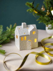 Фигурка новогодняя с подсветкой «Домик» - Фото 1